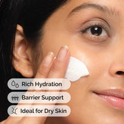 Model application of Natural Moisturizing Factors + PhytoCeramides